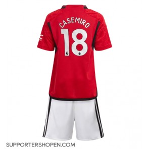 Manchester United Casemiro #18 Hemmatröja Barn 2023-24 Kortärmad (+ korta byxor)